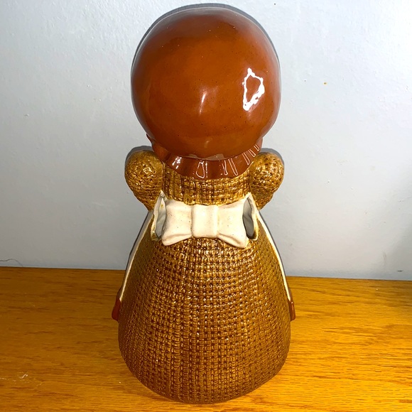 Folk Art Eleanor Ceramic Pottery Utensil Holder Button Women Mama Kitchen Figure - Picture 3 of 6